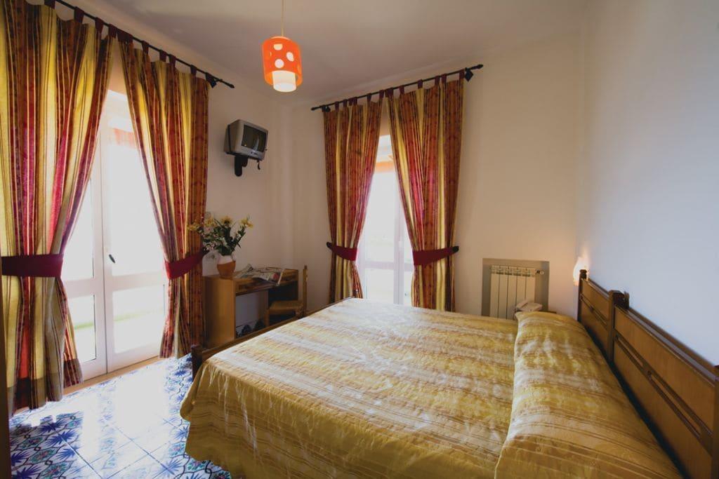 Hotel Al Bosco Forio  ภายนอก รูปภาพ