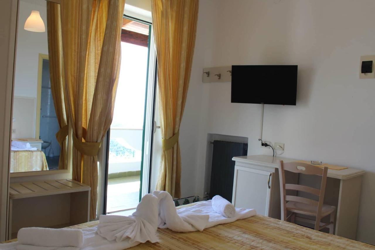 Hotel Al Bosco Forio  ภายนอก รูปภาพ